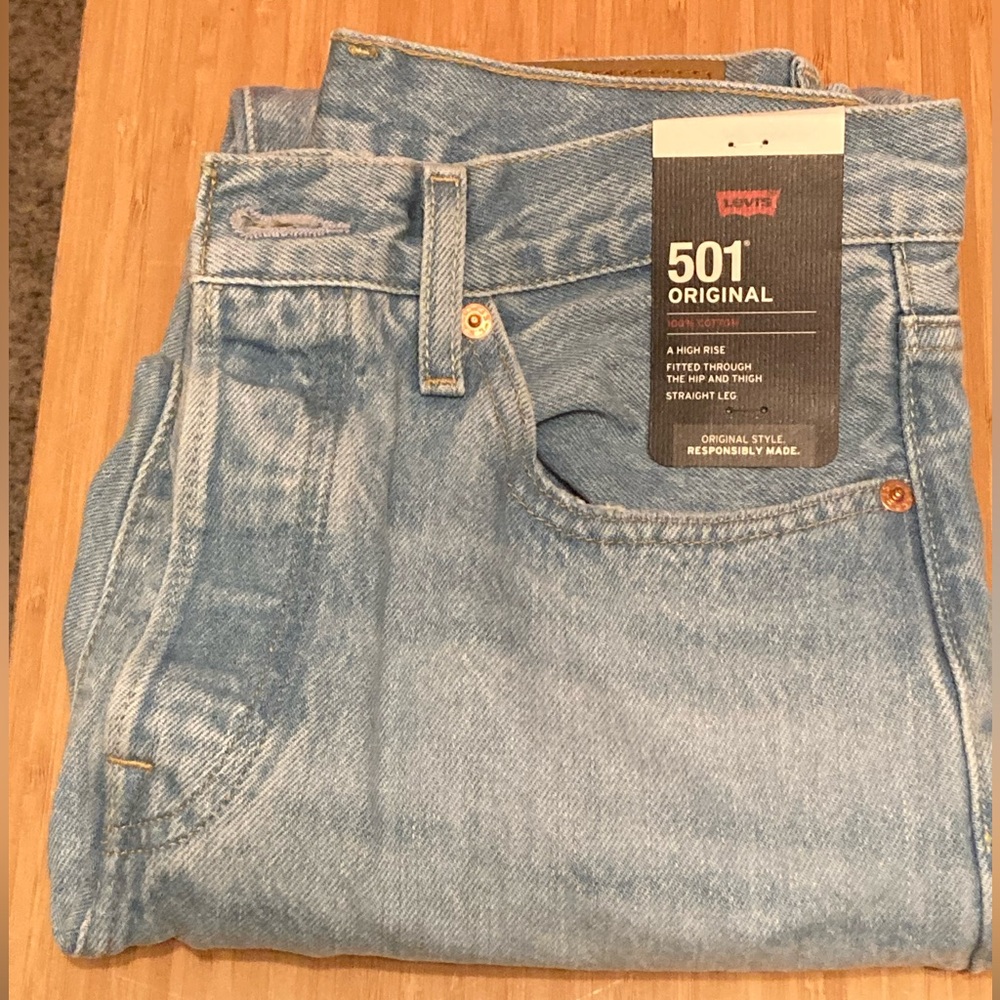 Levi’s Classic 501 Jeans. NWT 26 x 30